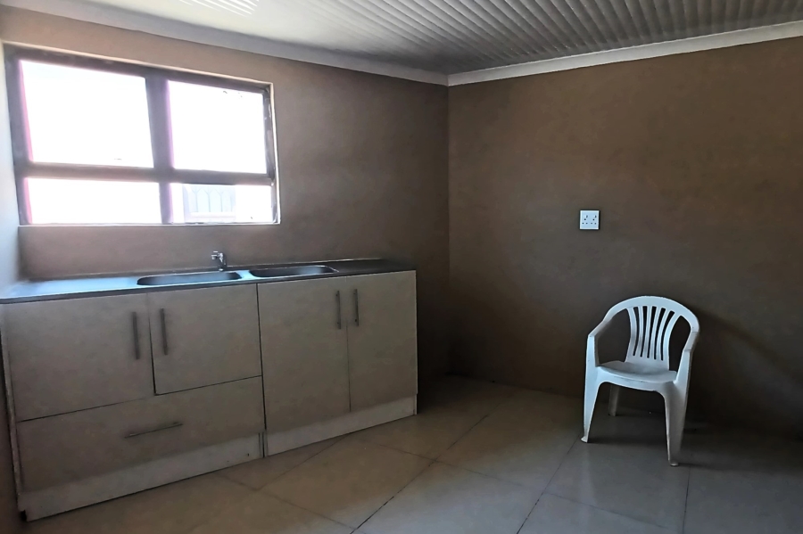 5 Bedroom Property for Sale in Morningside Eastern Cape